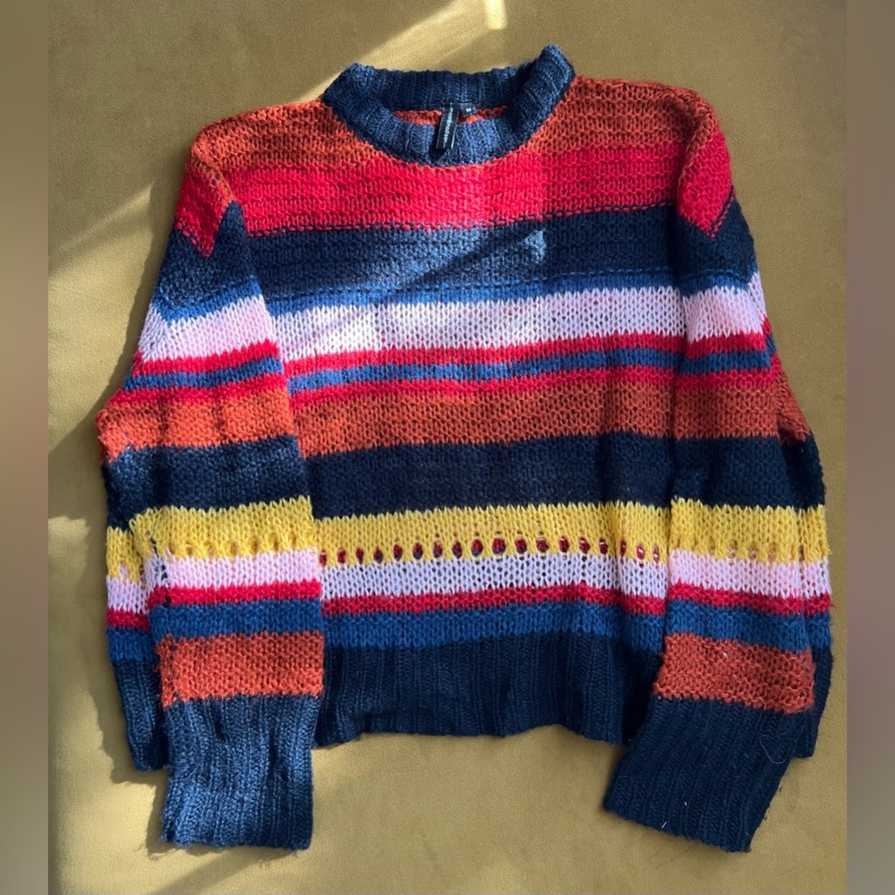 Moon & Madison Multi-colored striped long sleeve sweater